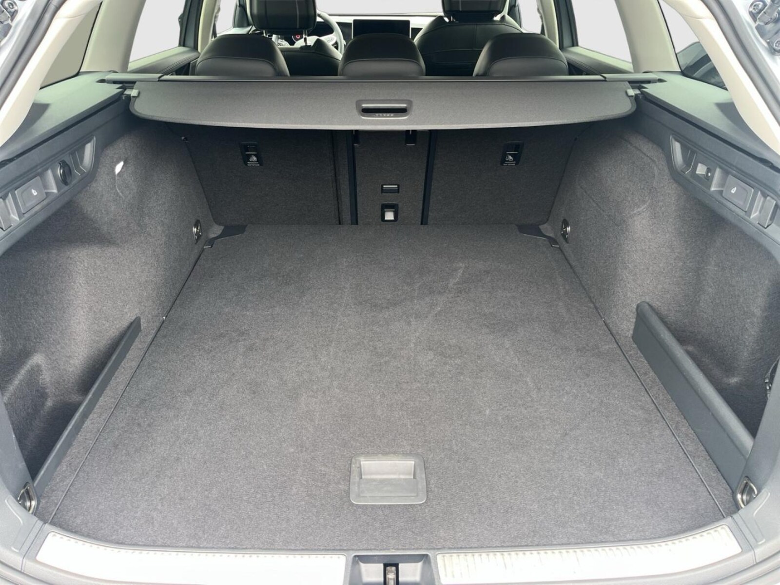 Volkswagen Passat – Bild 4