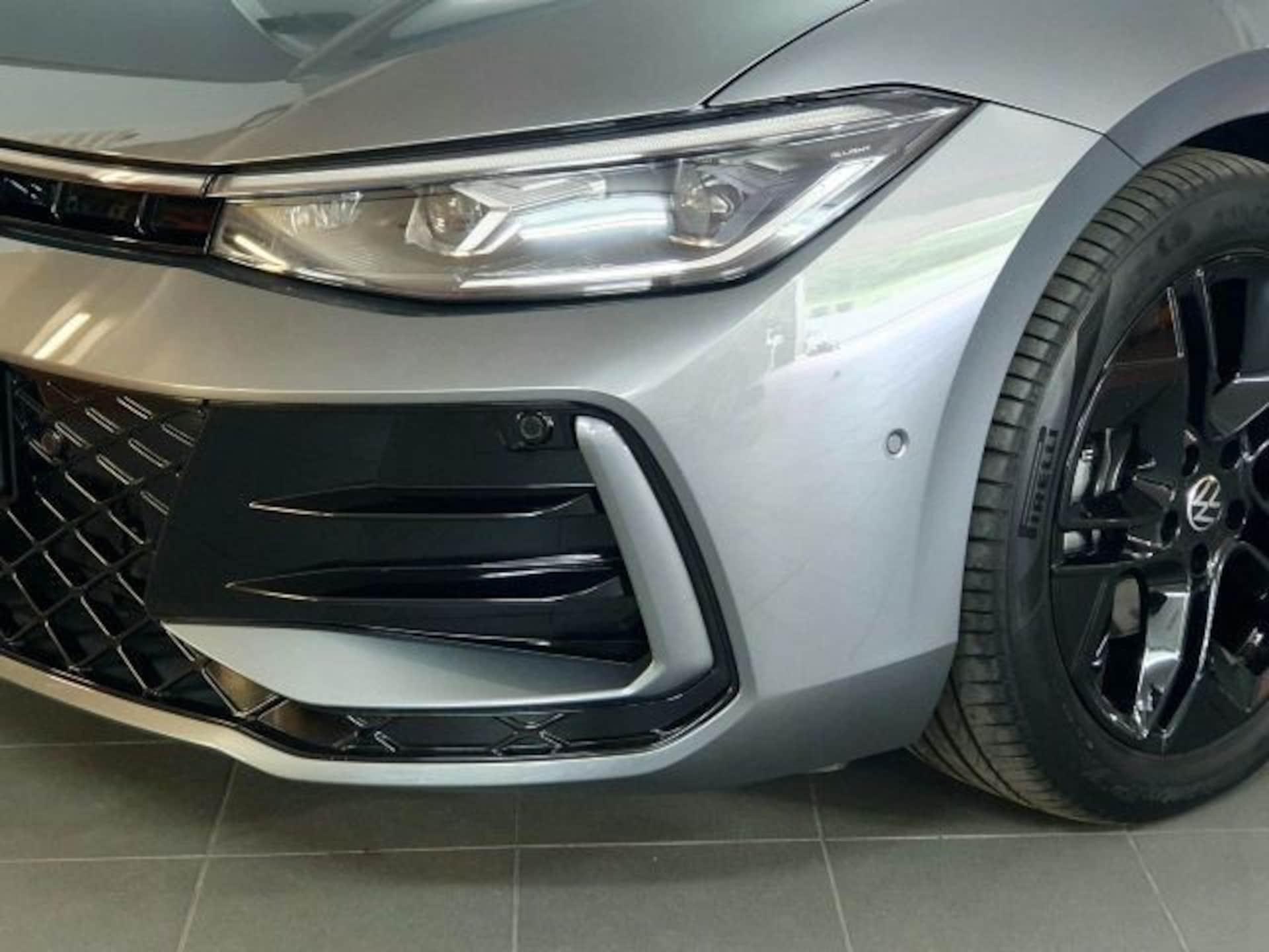Volkswagen Passat R-Line