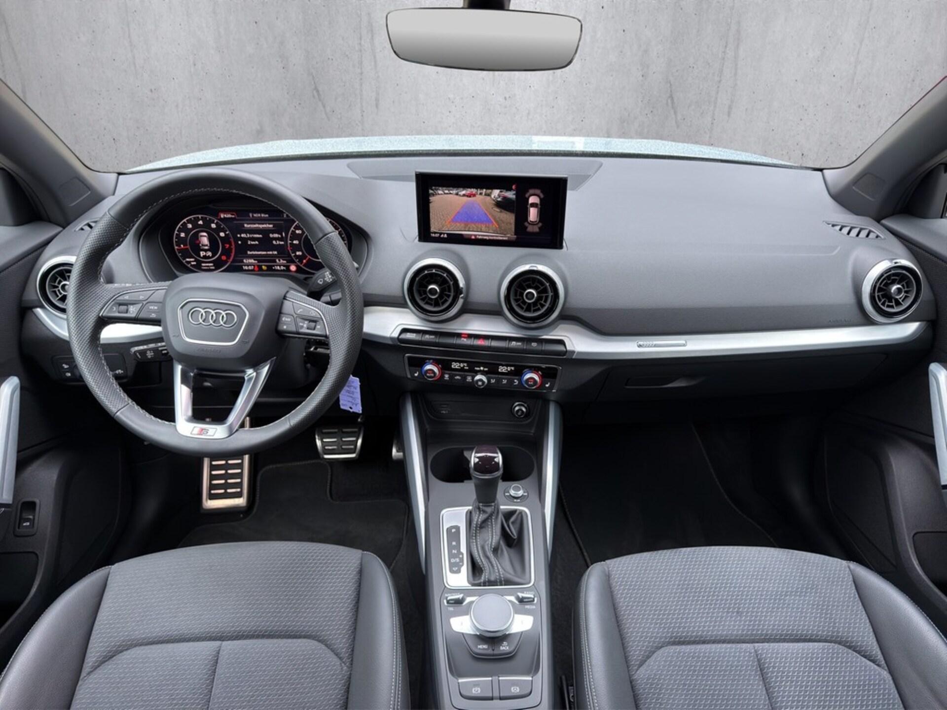 Audi Q2 Advanced