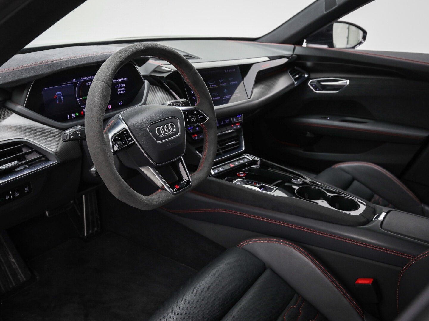 Image about Audi RS e-tron GT e-tron quattro