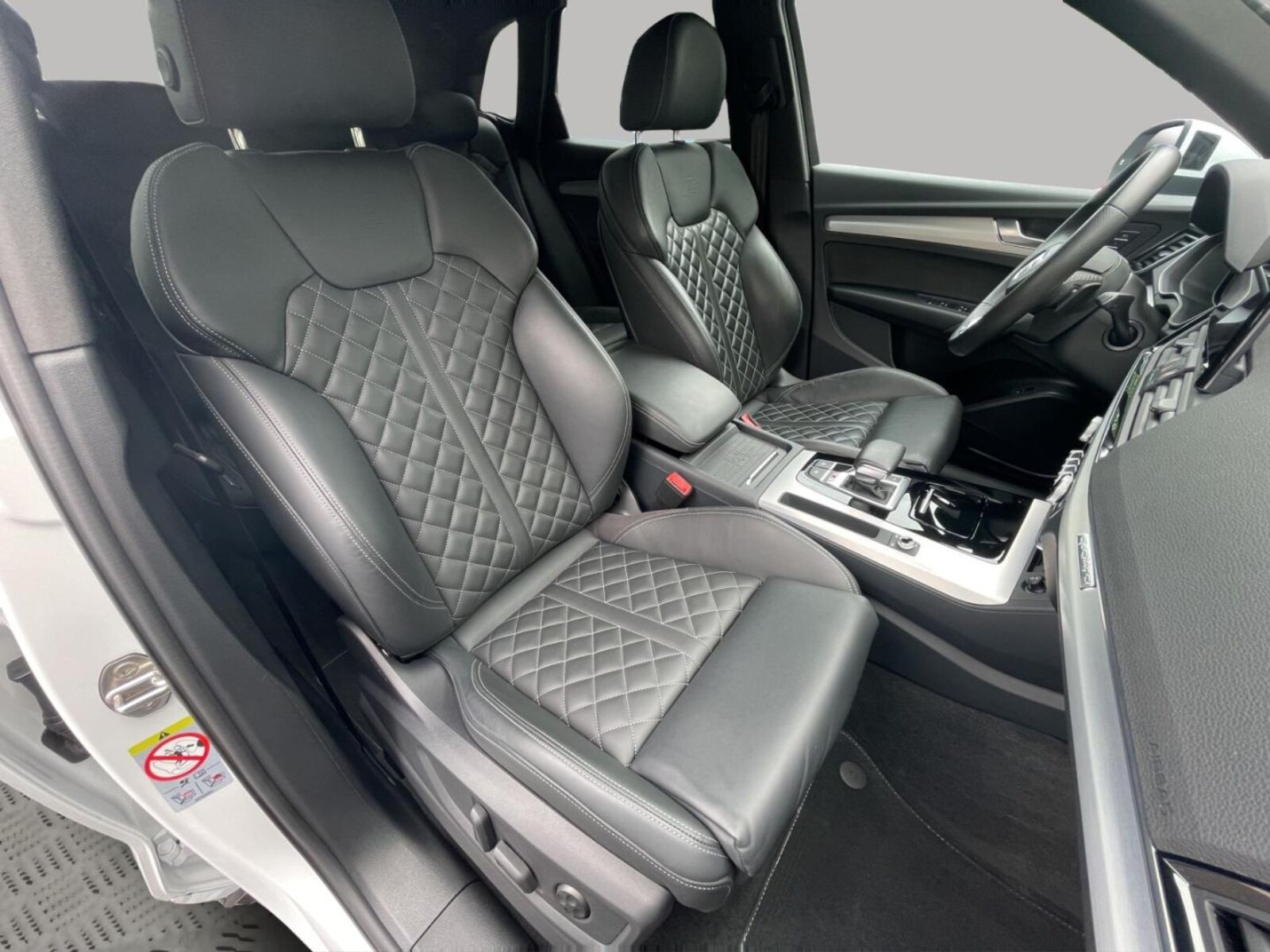 Audi SQ5 – Bild 18