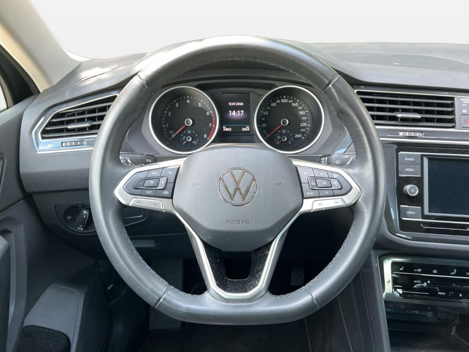 Volkswagen Tiguan Life