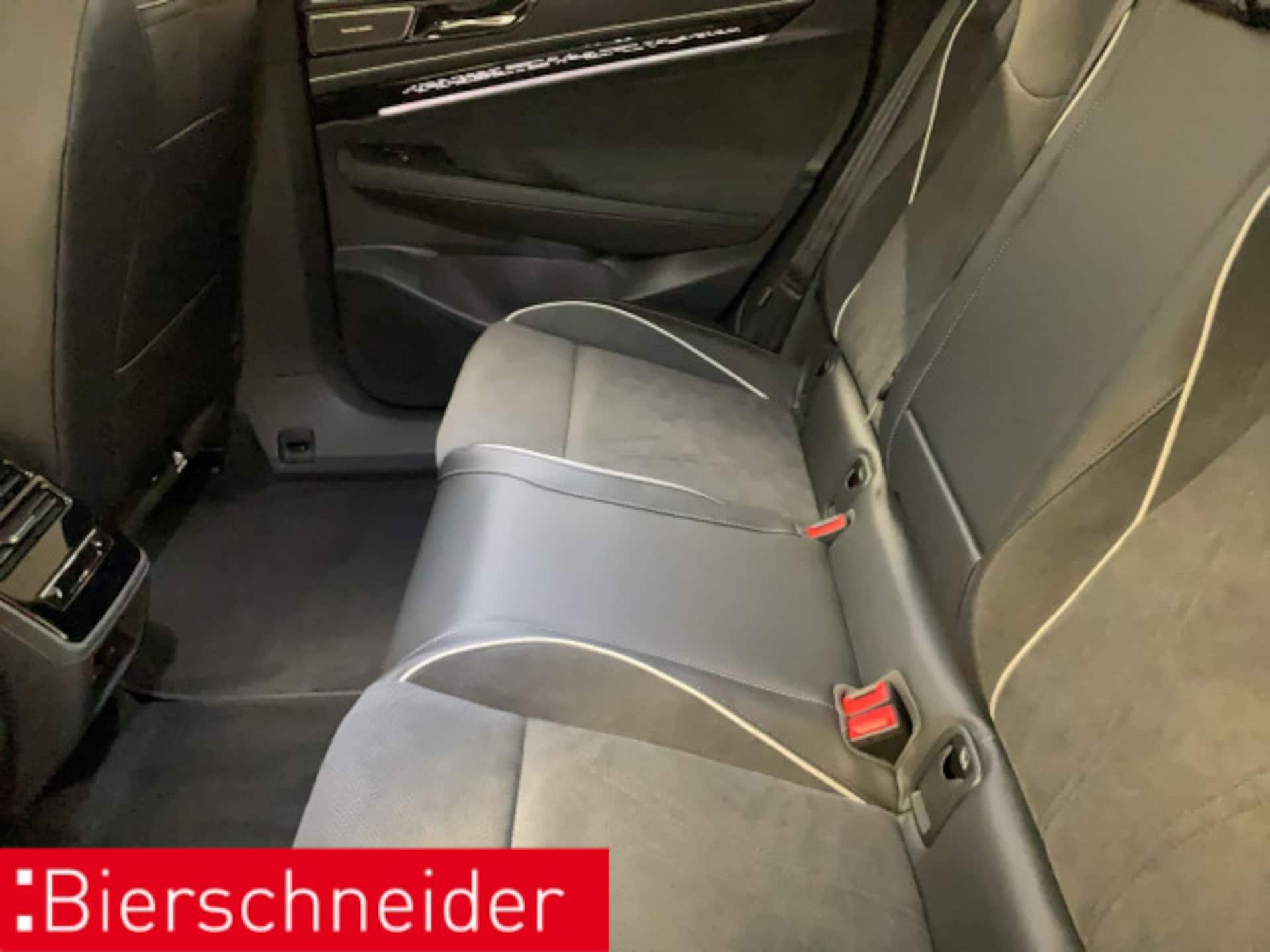 Volkswagen ID.7 Tourer Pro