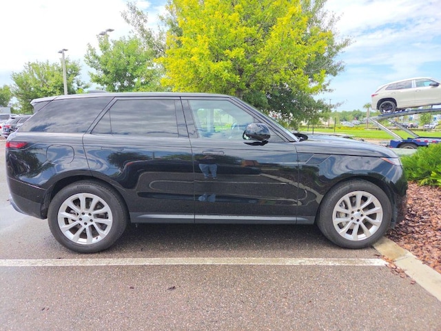 2025 Land Rover Range Rover Sport