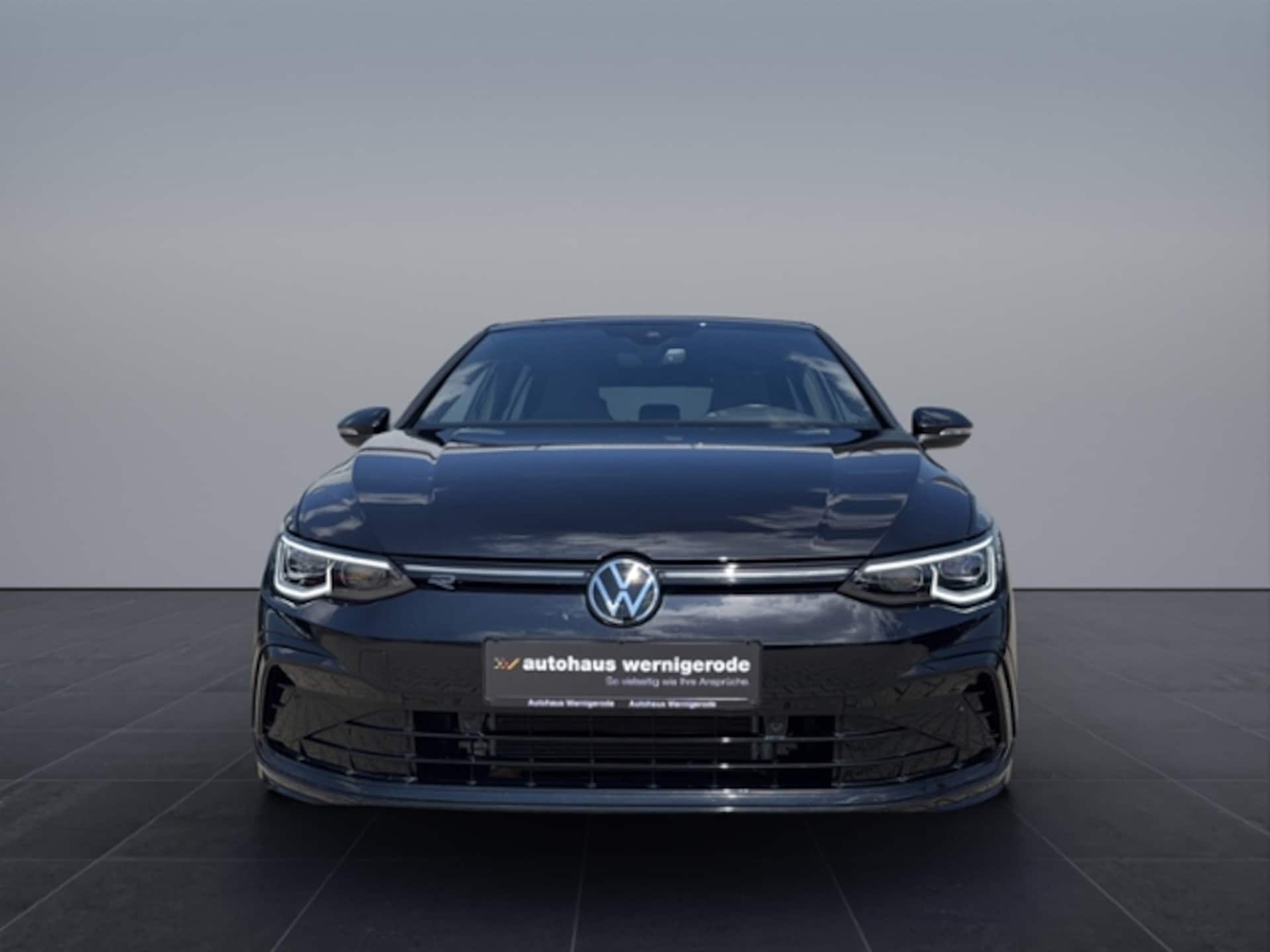 Volkswagen Golf R-Line