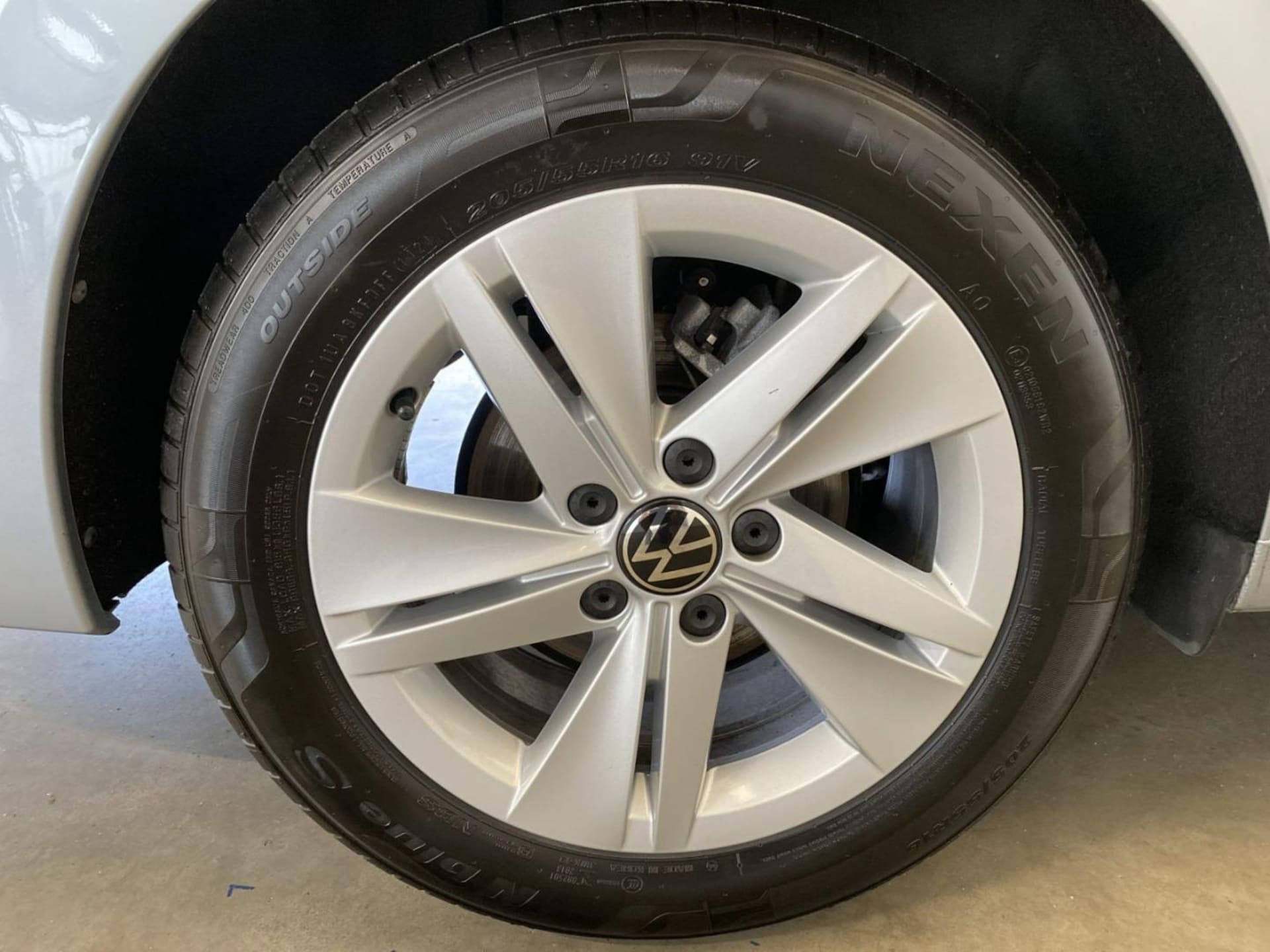 Volkswagen Golf Variant Life