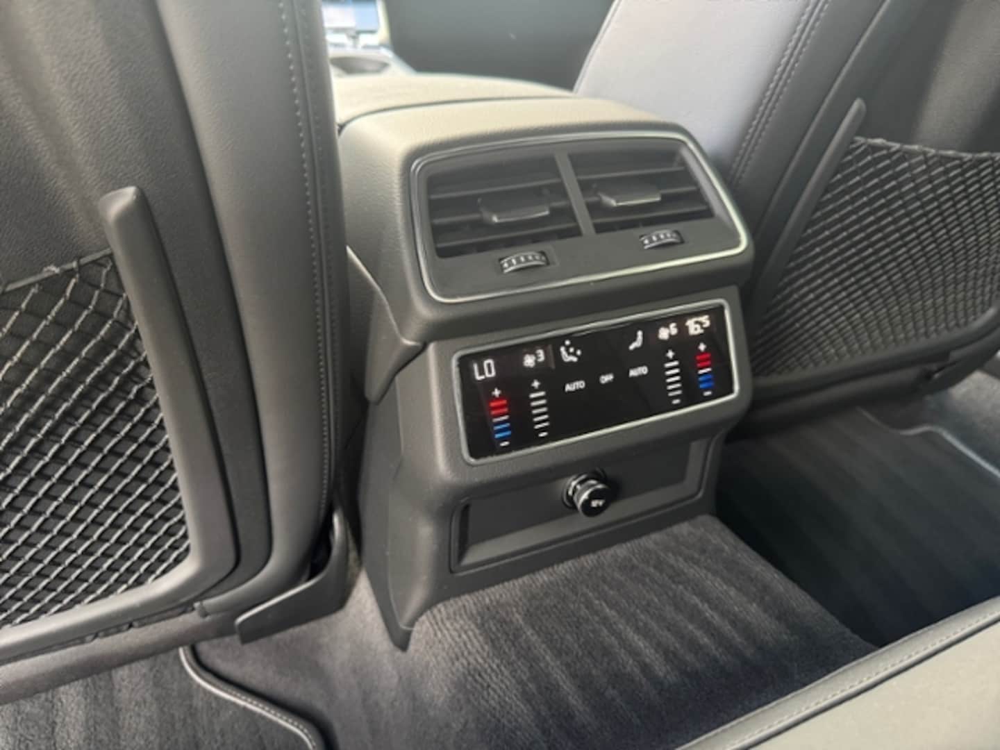 Bild über Audi S6 Avant TDI quattro tiptronic - für weitere Informationen kontaktieren Sie den Audi Partner