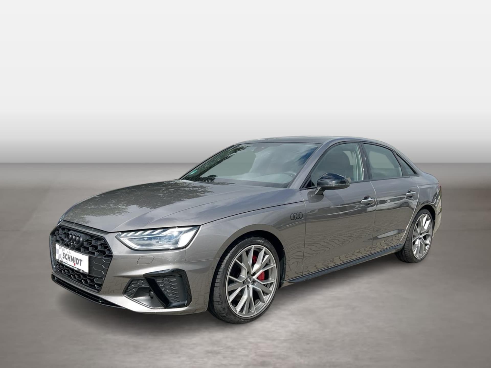 Audi A4 Limousine S line