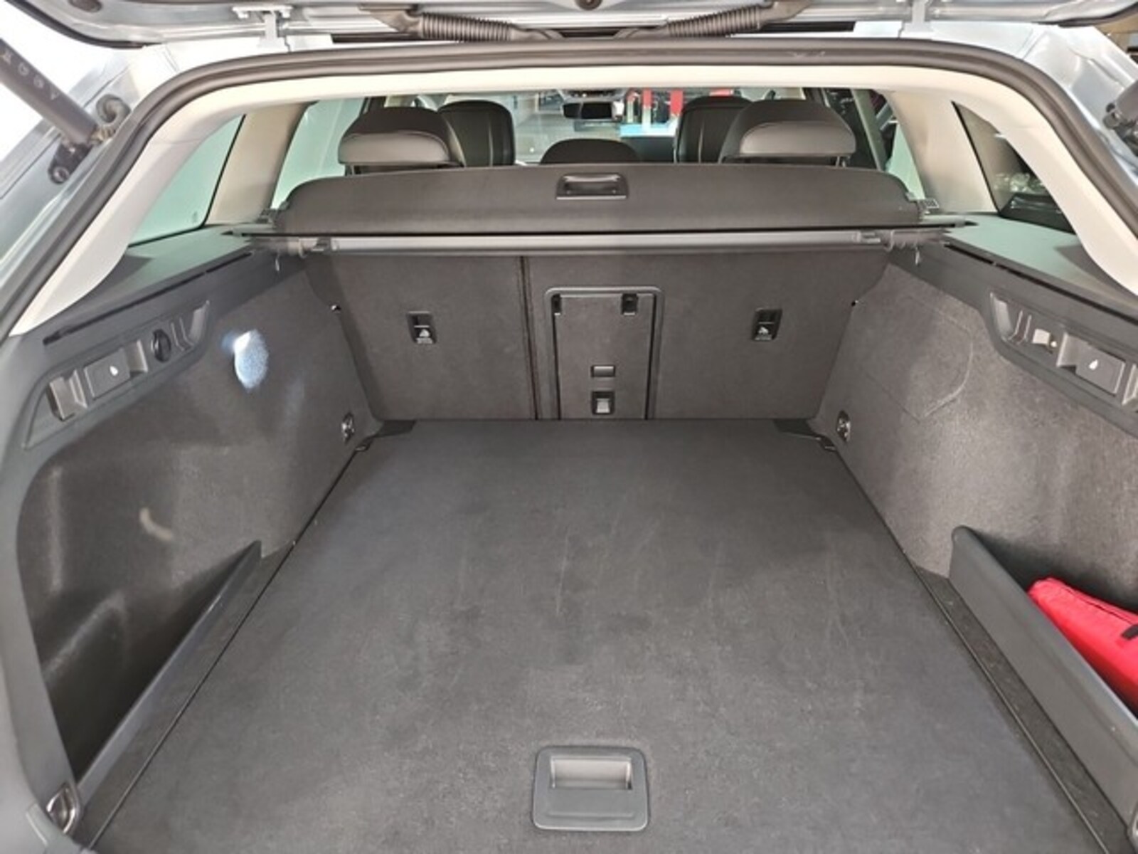 Volkswagen Passat – Bild 13