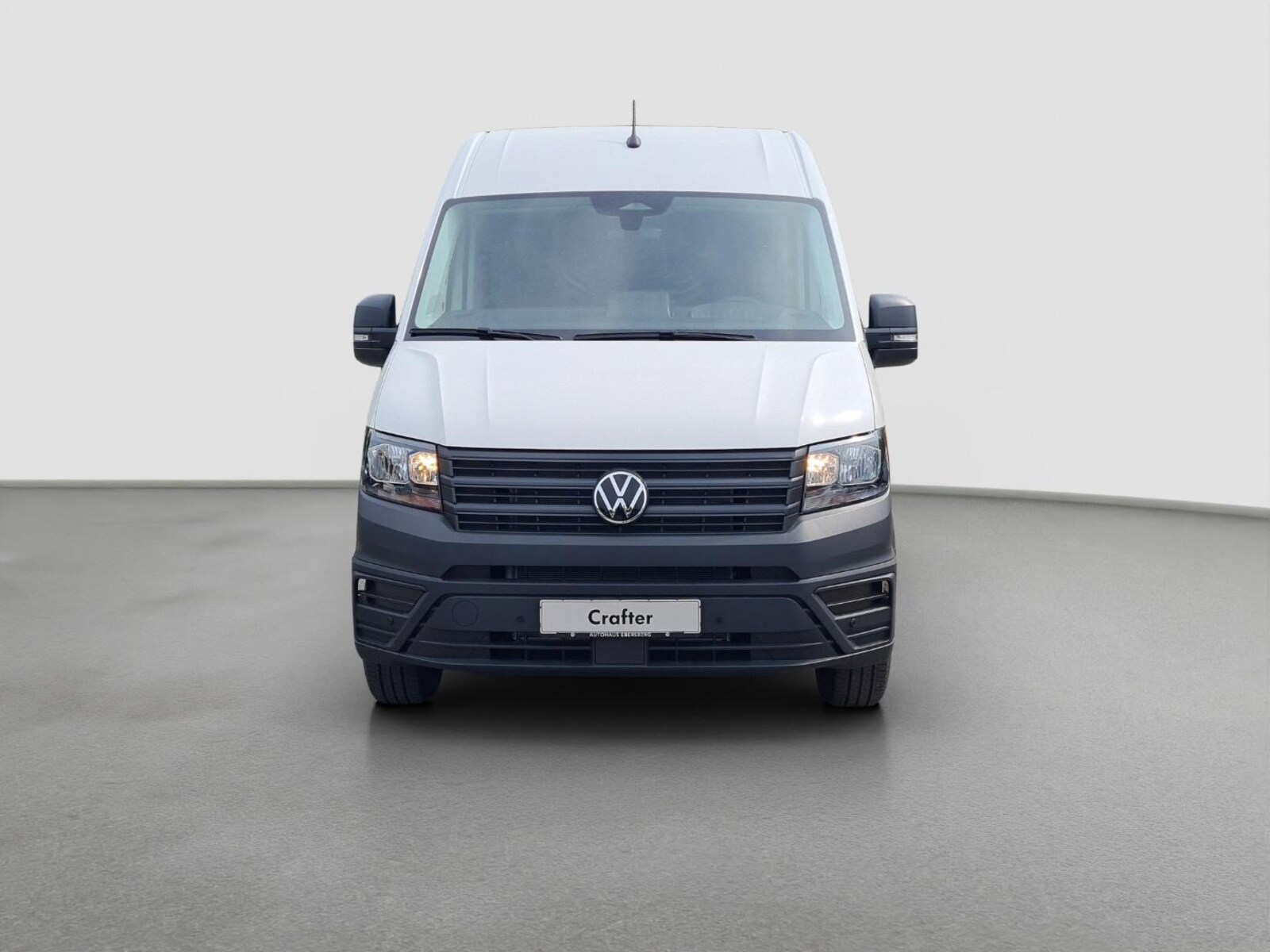 Volkswagen Crafter Kasten mittlerer Radstand – Bild 3