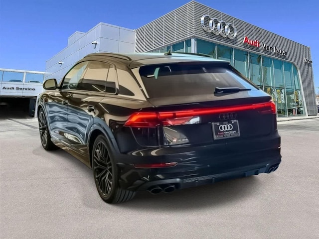 2026 Audi SQ8 Premium Plus - Photo 6