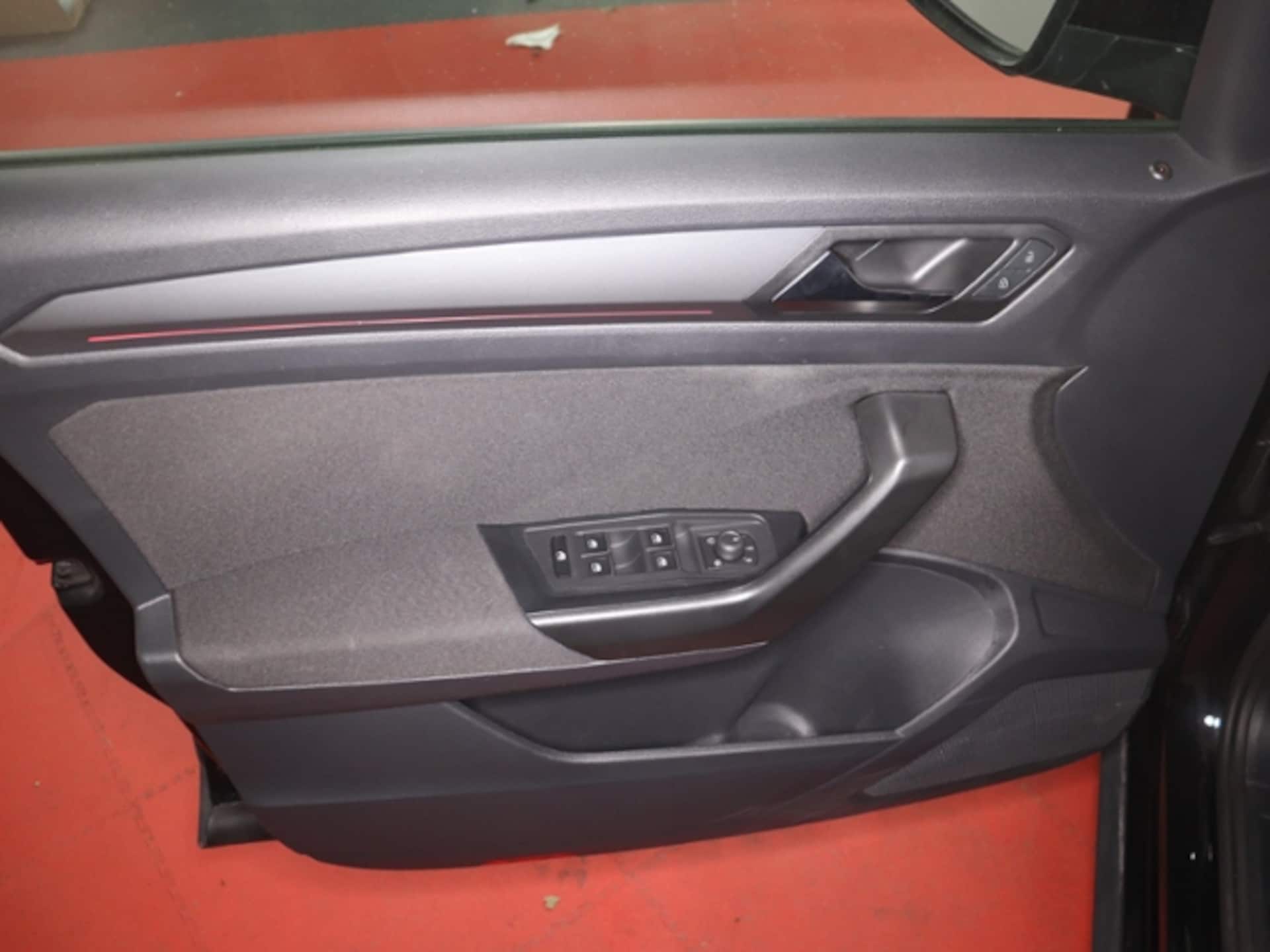 Volkswagen T-Roc Sport