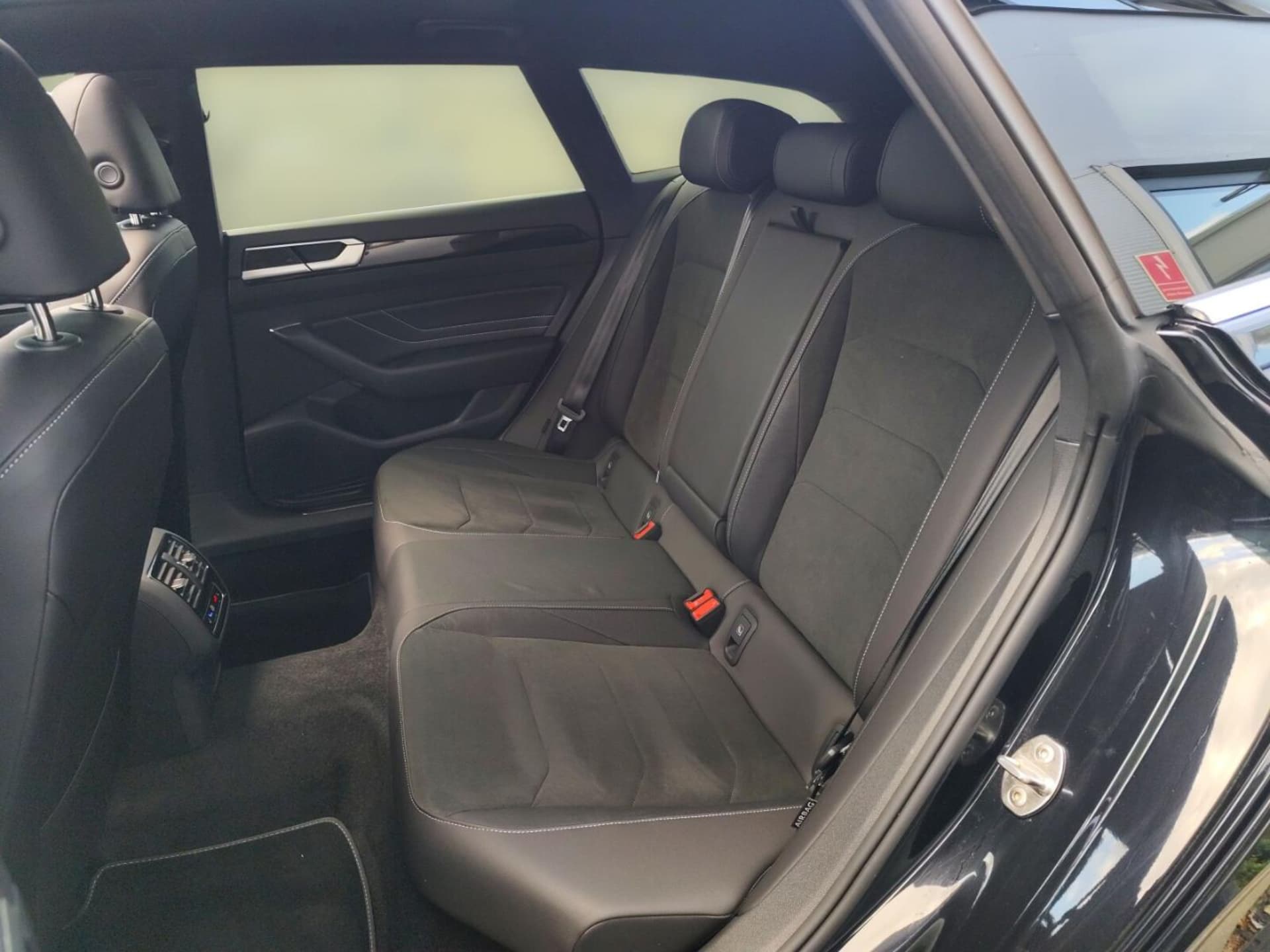 Volkswagen Arteon Shooting Brake R-Line