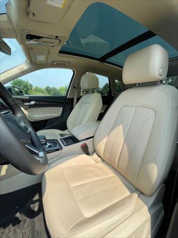 Used 2022 Audi Q5 Premium Plus with VIN WA1BBAFY6N2135477 for sale in Minneapolis, Minnesota