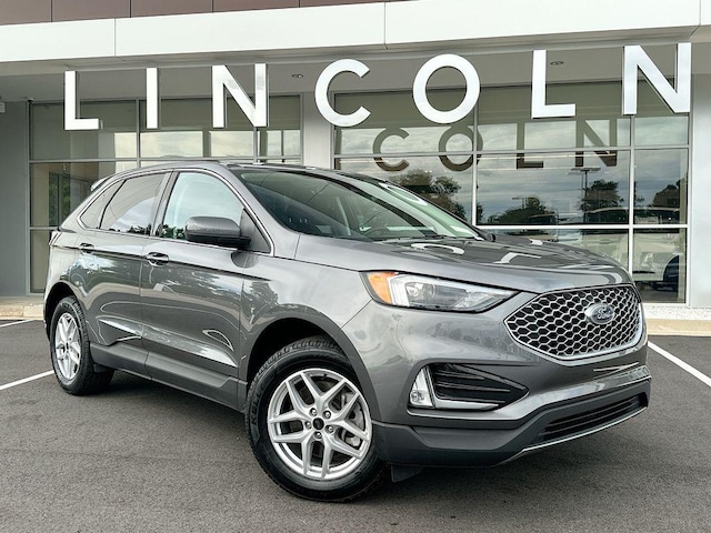 2023 Ford Edge