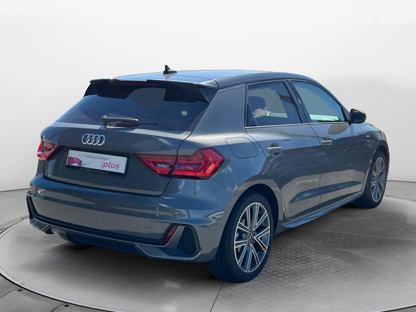 Bild über Audi A1 Sportback S line 30 TFSI Schaltgetriebe - für weitere Informationen kontaktieren Sie den Audi Partner
