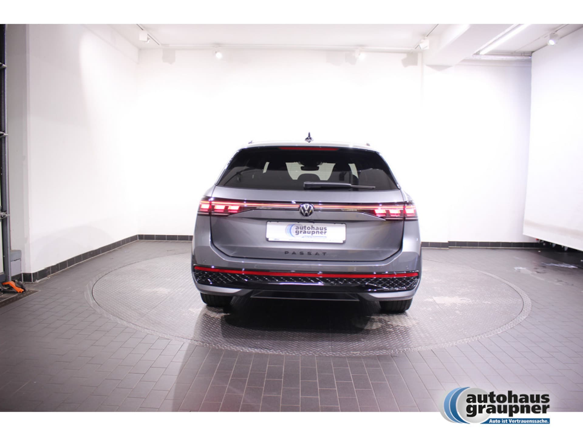 Volkswagen Passat R-Line