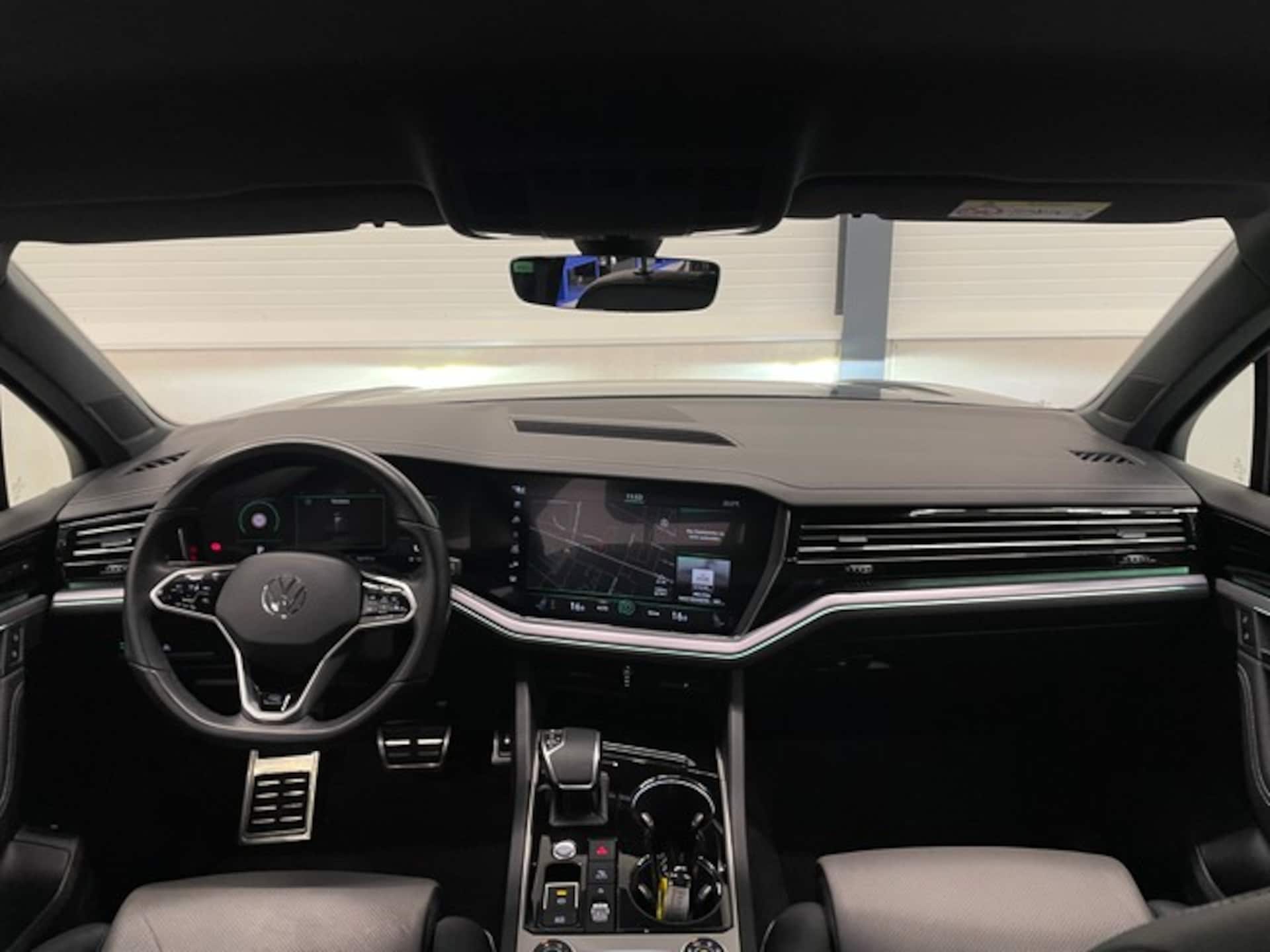 Volkswagen Touareg R-Line