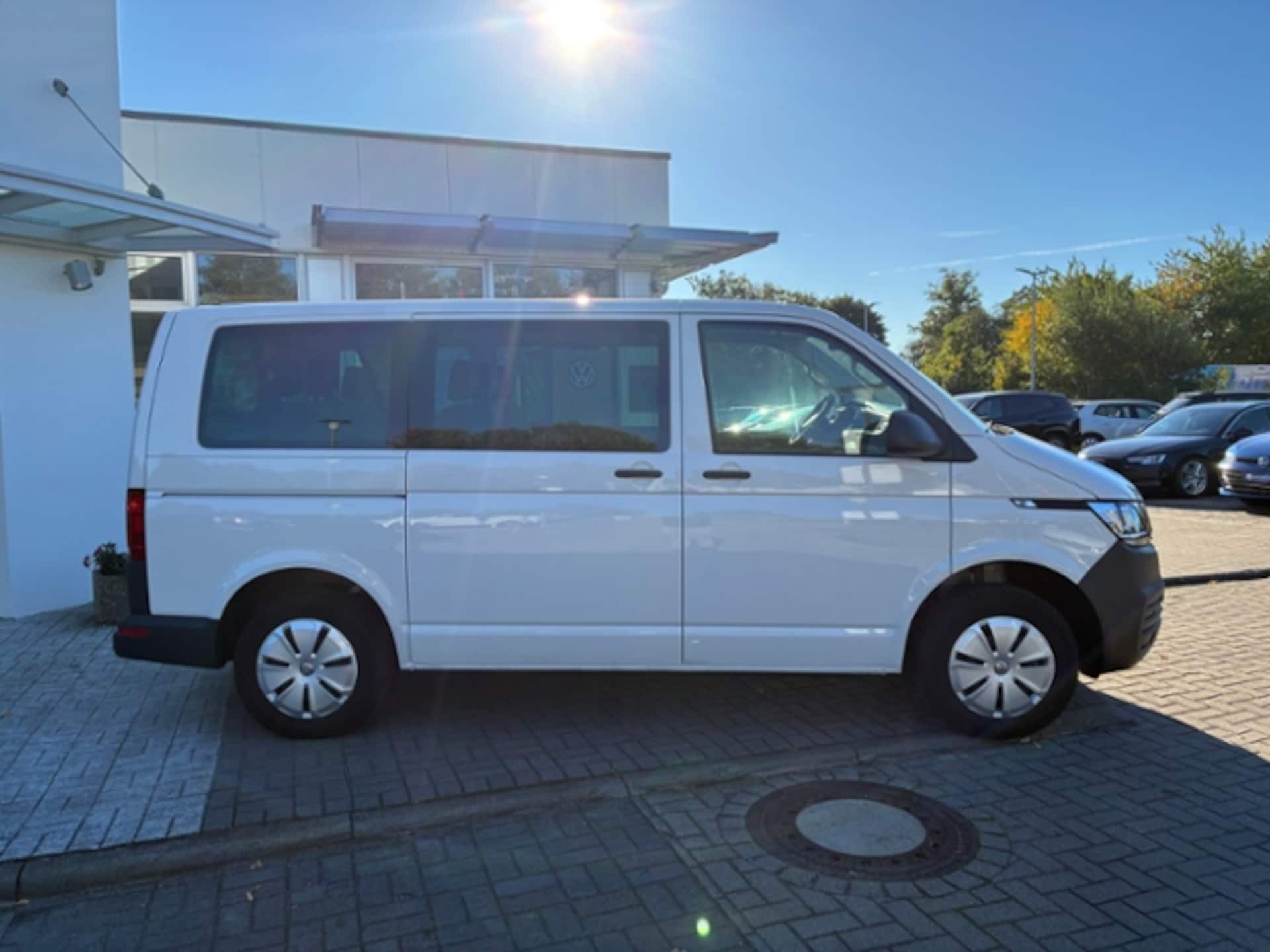 Volkswagen T6.1 Transporter Kombi kurzer Radstand
