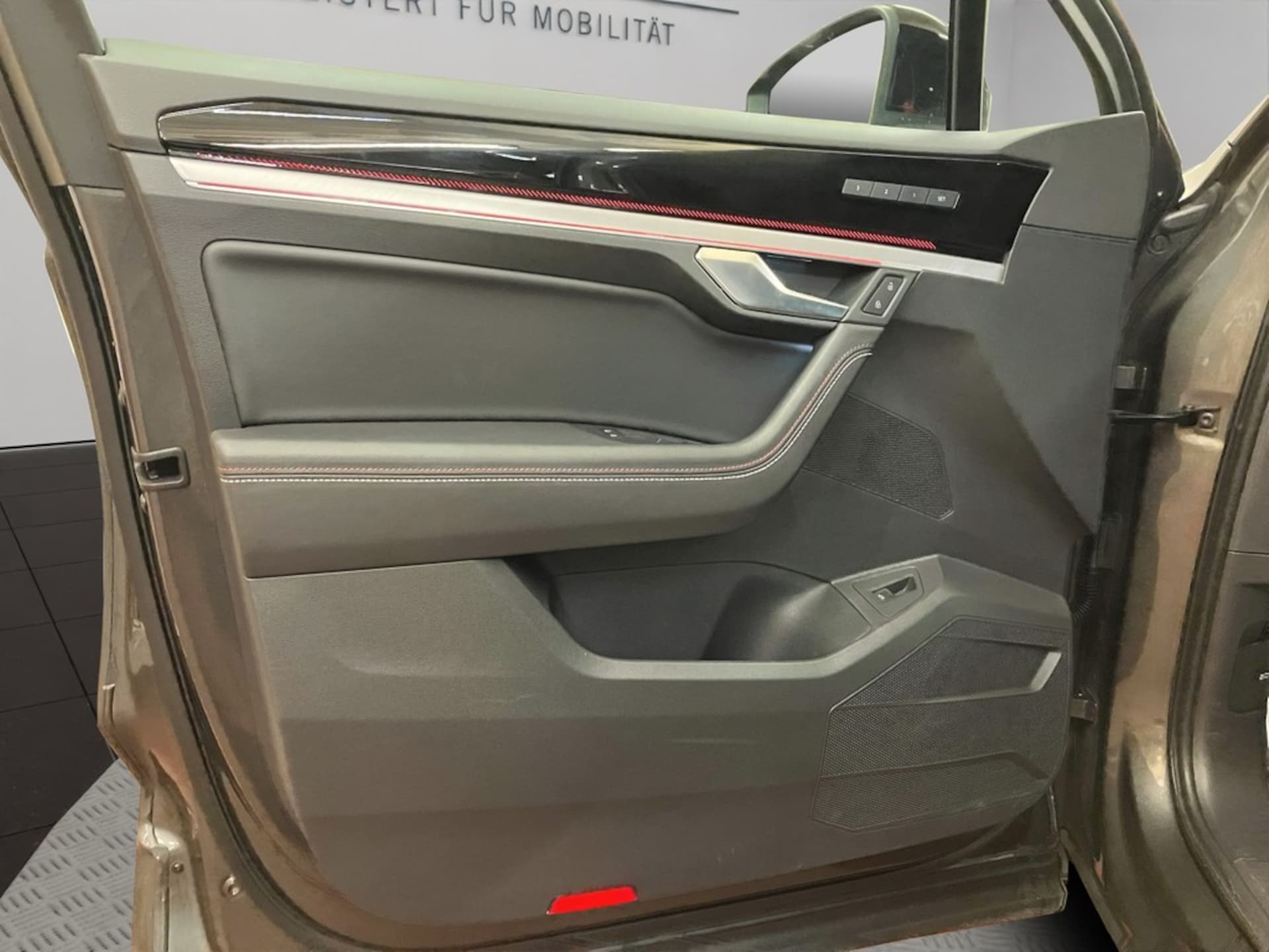 Volkswagen Touareg Elegance