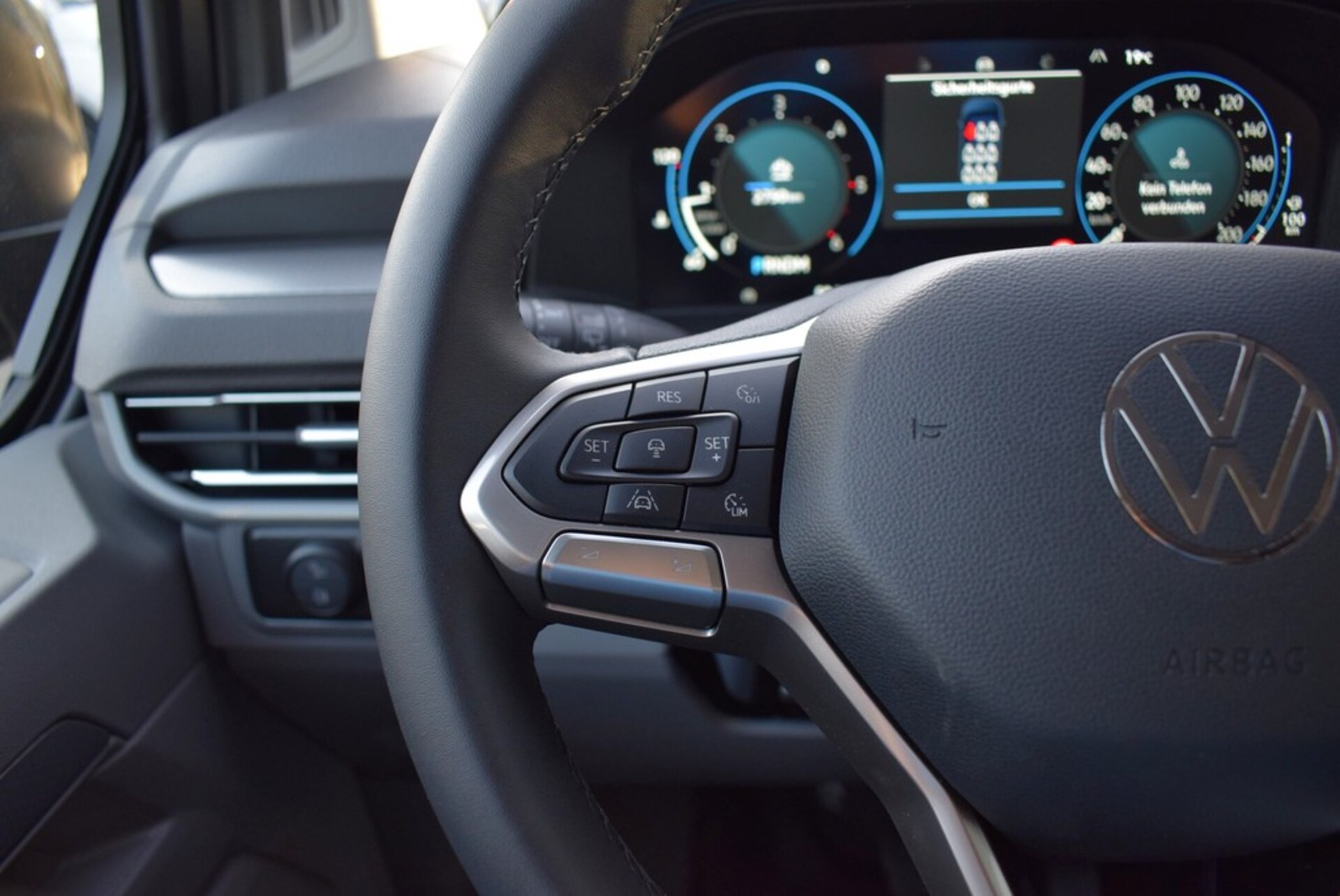 Volkswagen Caravelle langer Radstand Style