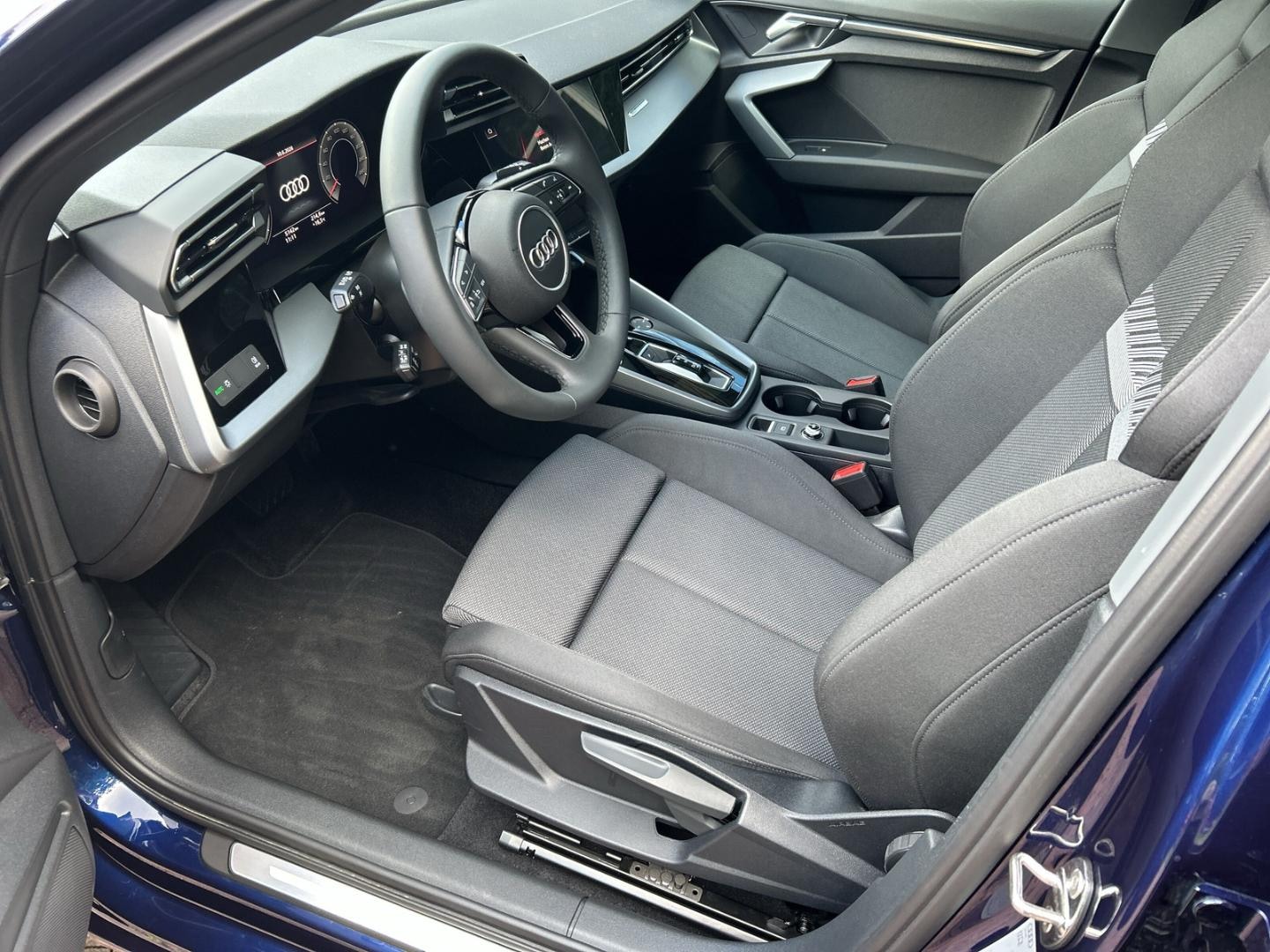 Bild über Audi A3 Sportback TFSI 85 kW S tronic - für weitere Informationen kontaktieren Sie den Audi Partner