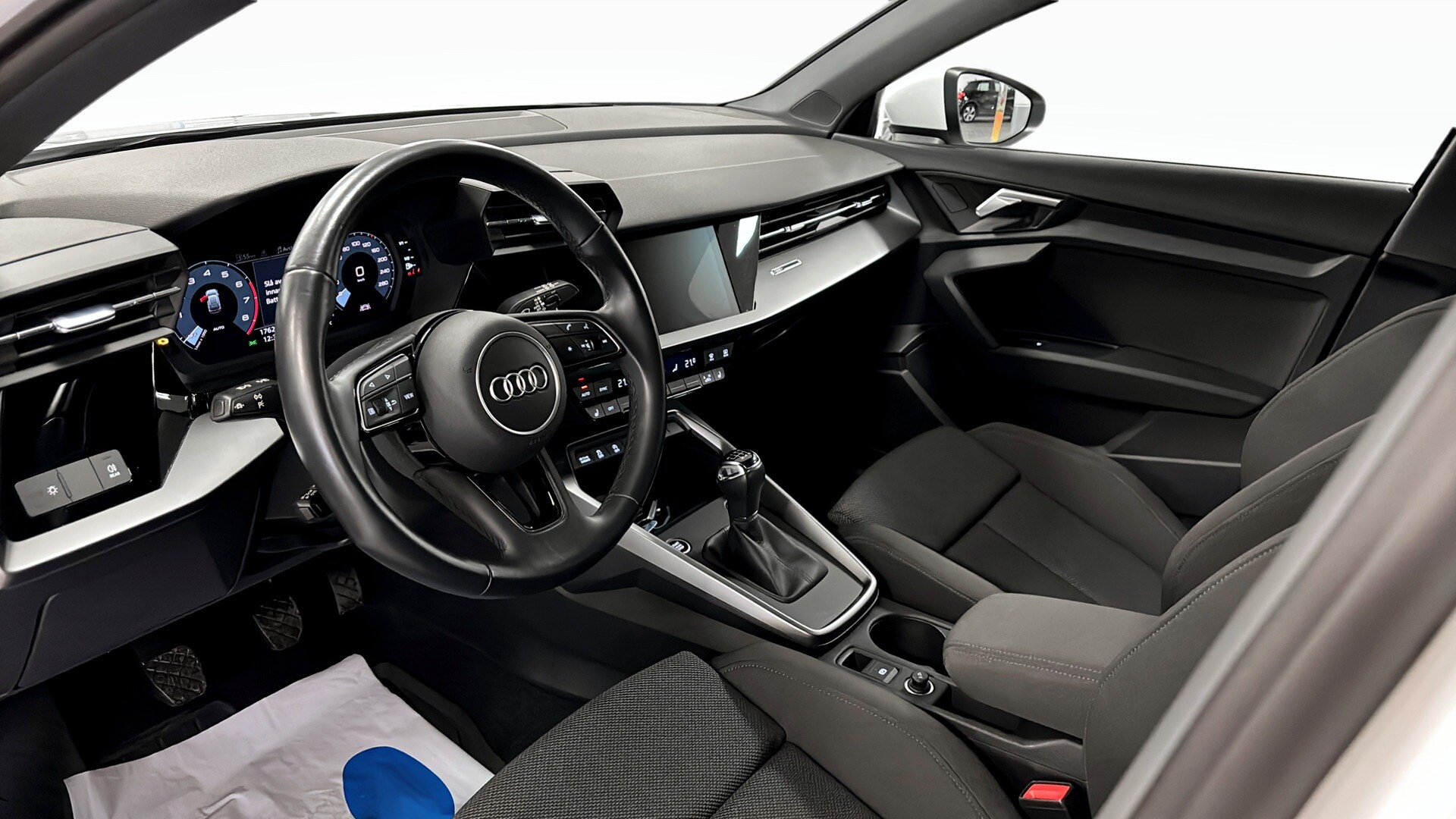 Image about Audi A3 Sportback A3 Sportback 30 TFSI Proline 110 hk 6-växlad
