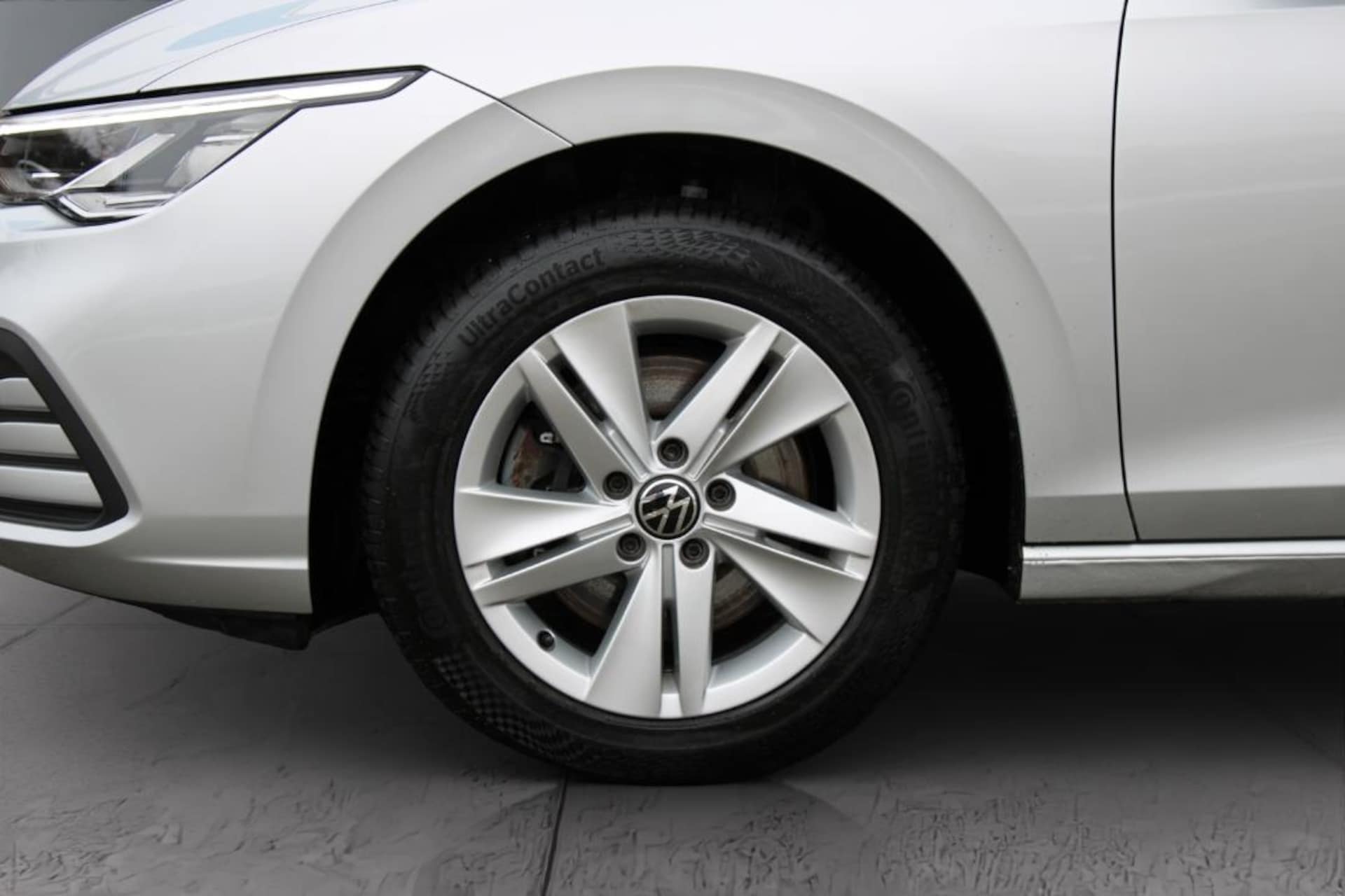 Volkswagen Golf Variant Life