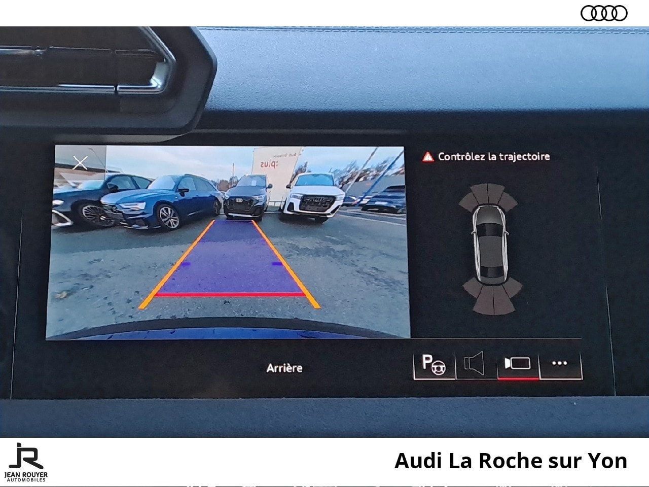 Image about Audi A3 Berline S line 35 TFSI Hybride 110 kW (150 ch) S tronic