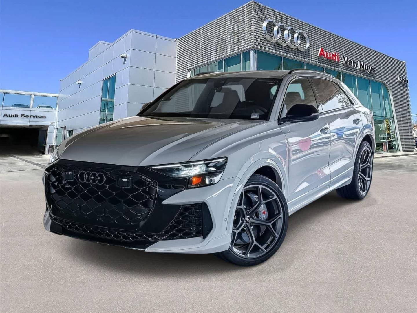 2026 Audi RS Q8 SUV performance