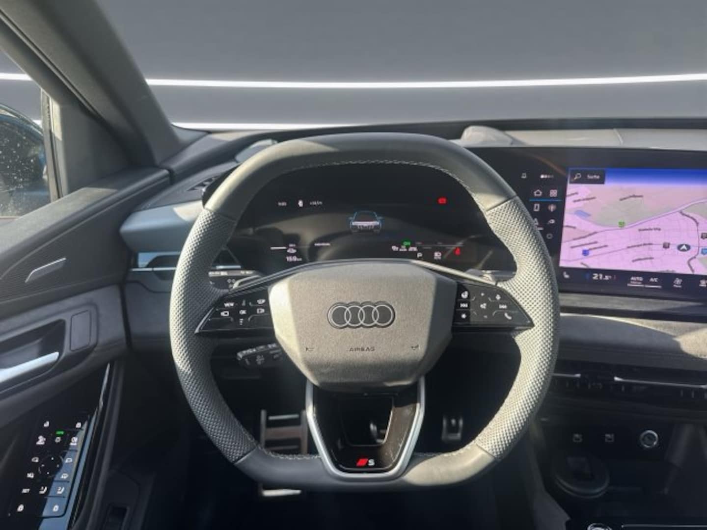 Bild über Audi Q6 SUV e-tron e-tron quattro - für weitere Informationen kontaktieren Sie den Audi Partner