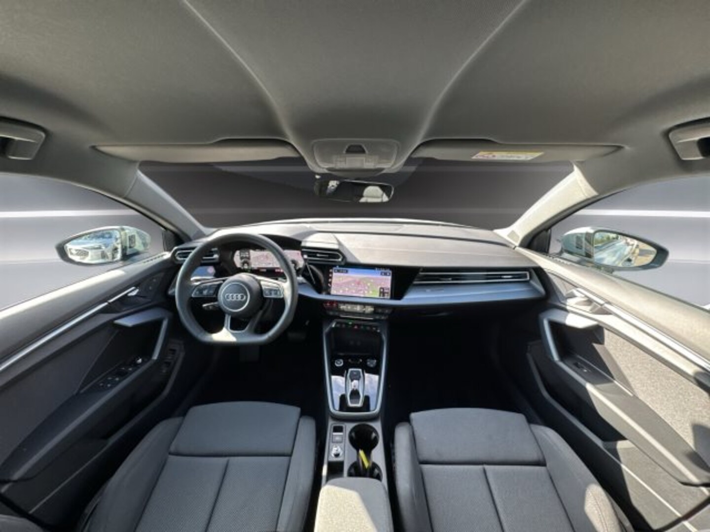 Bild über Audi A3 Sportback TFSI e TFSI e 150 kW S tronic - für weitere Informationen kontaktieren Sie den Audi Partner
