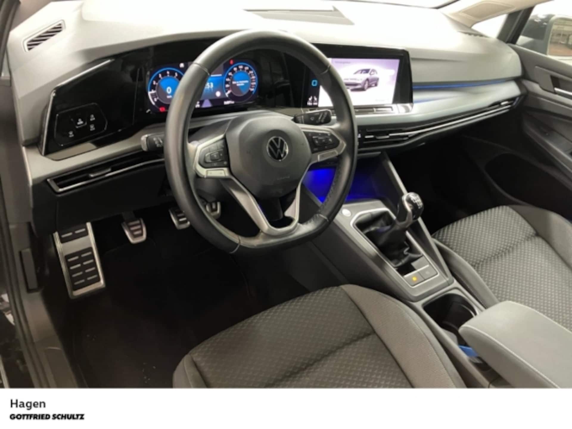 Volkswagen Golf Active