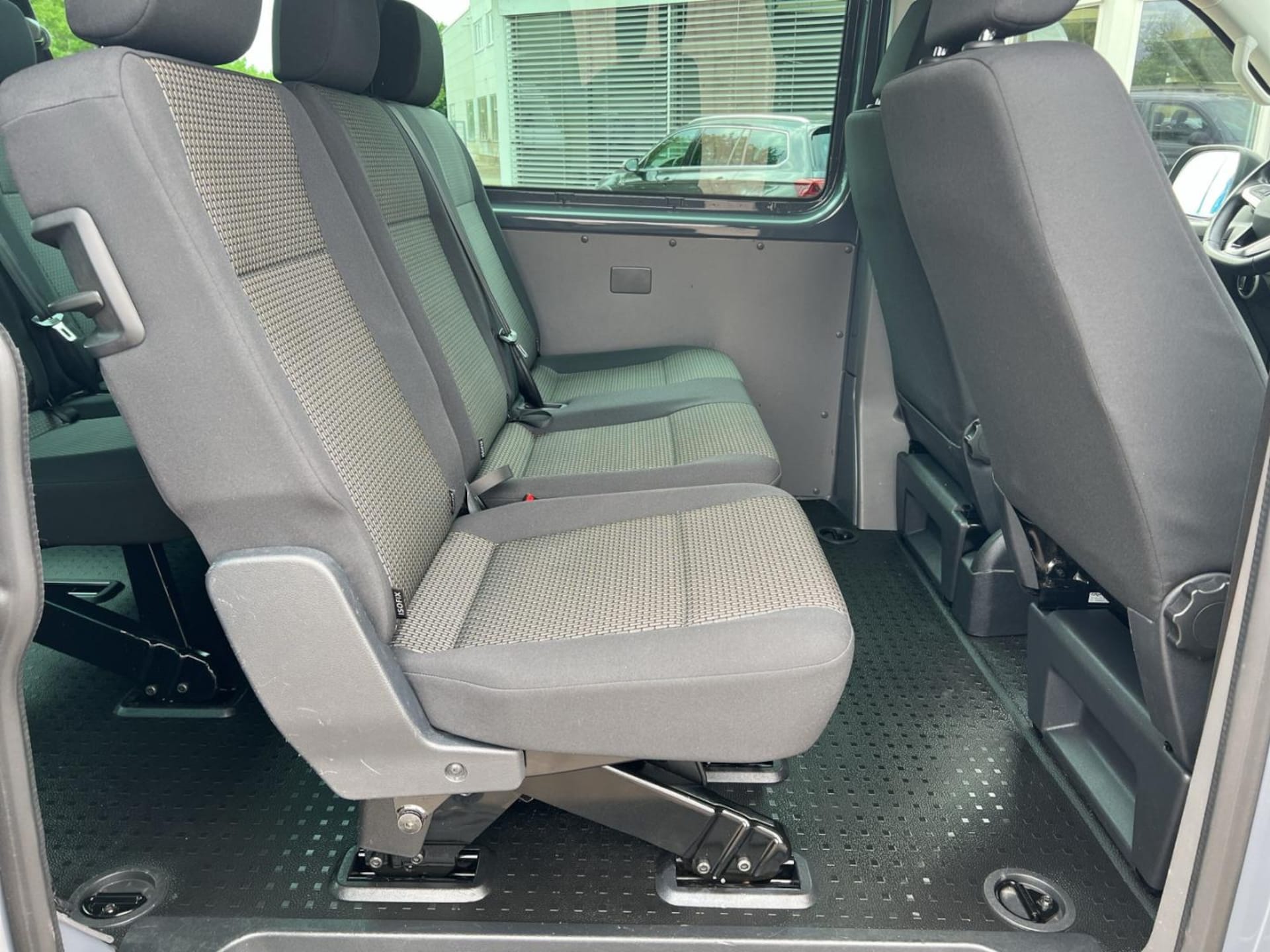 Volkswagen T6.1 Transporter Kombi langer Radstand