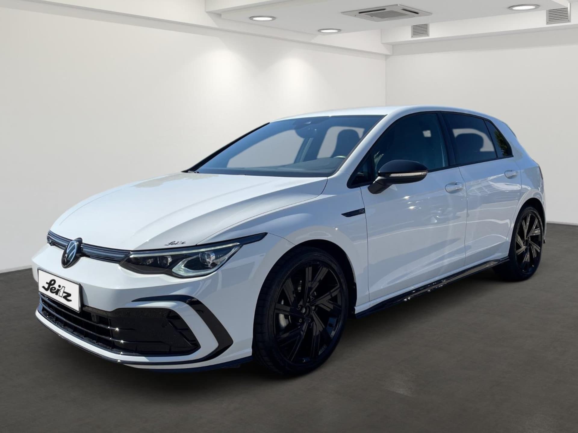 Volkswagen Golf R-Line