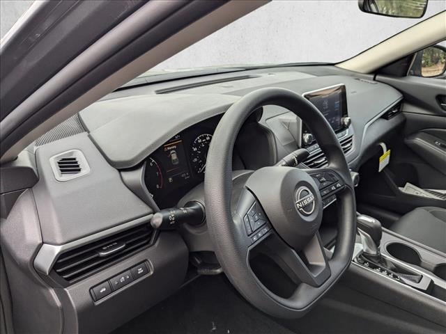 2025 Nissan Altima