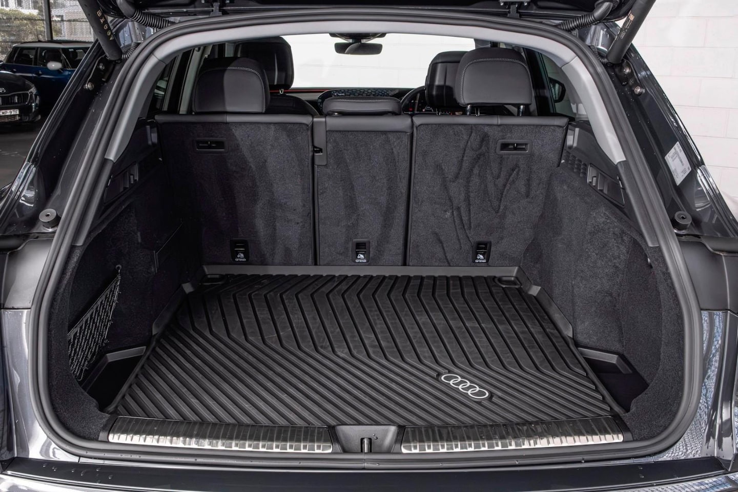 Image about Audi Q5 SUV TFSI 150 kW