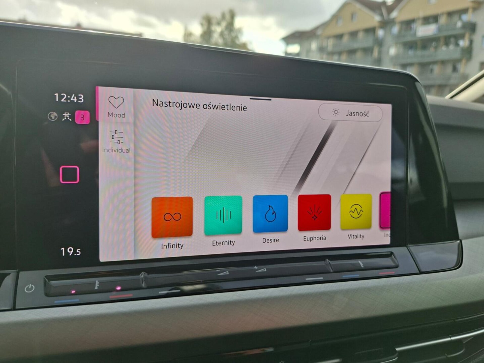 Volkswagen Golf Variant Life