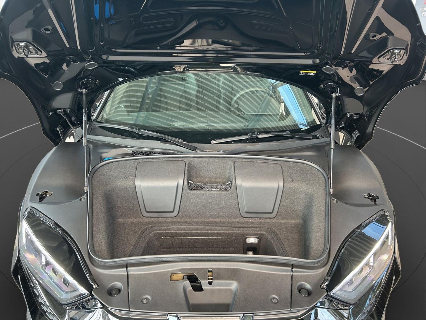Image about Audi R8 Spyder FSI quattro S tronic