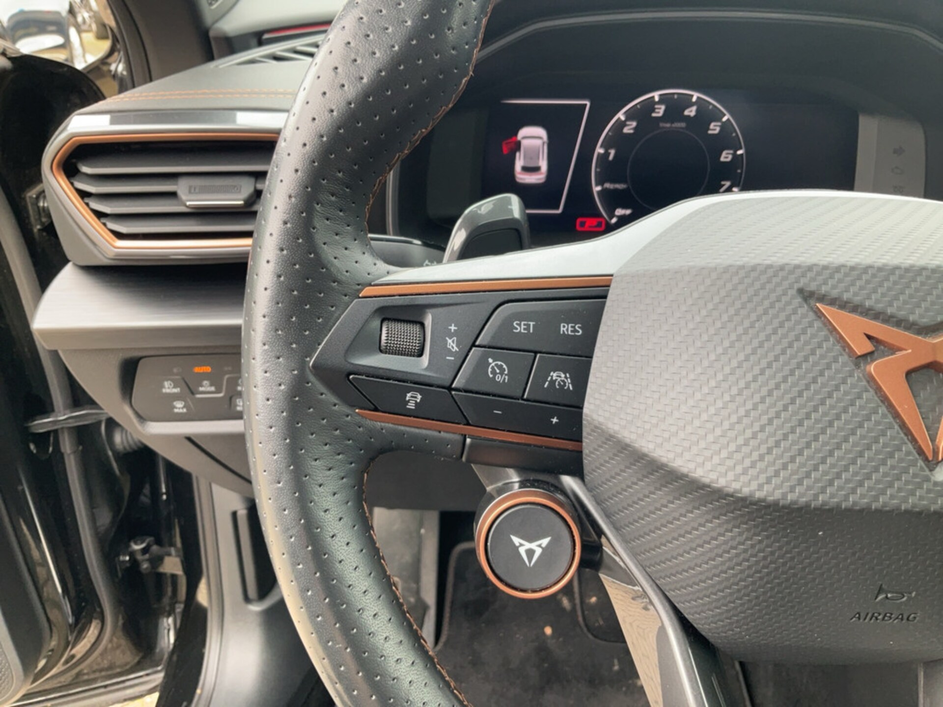 CUPRA Formentor VZ5
