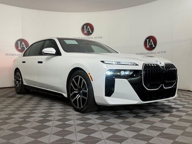 2025 BMW
