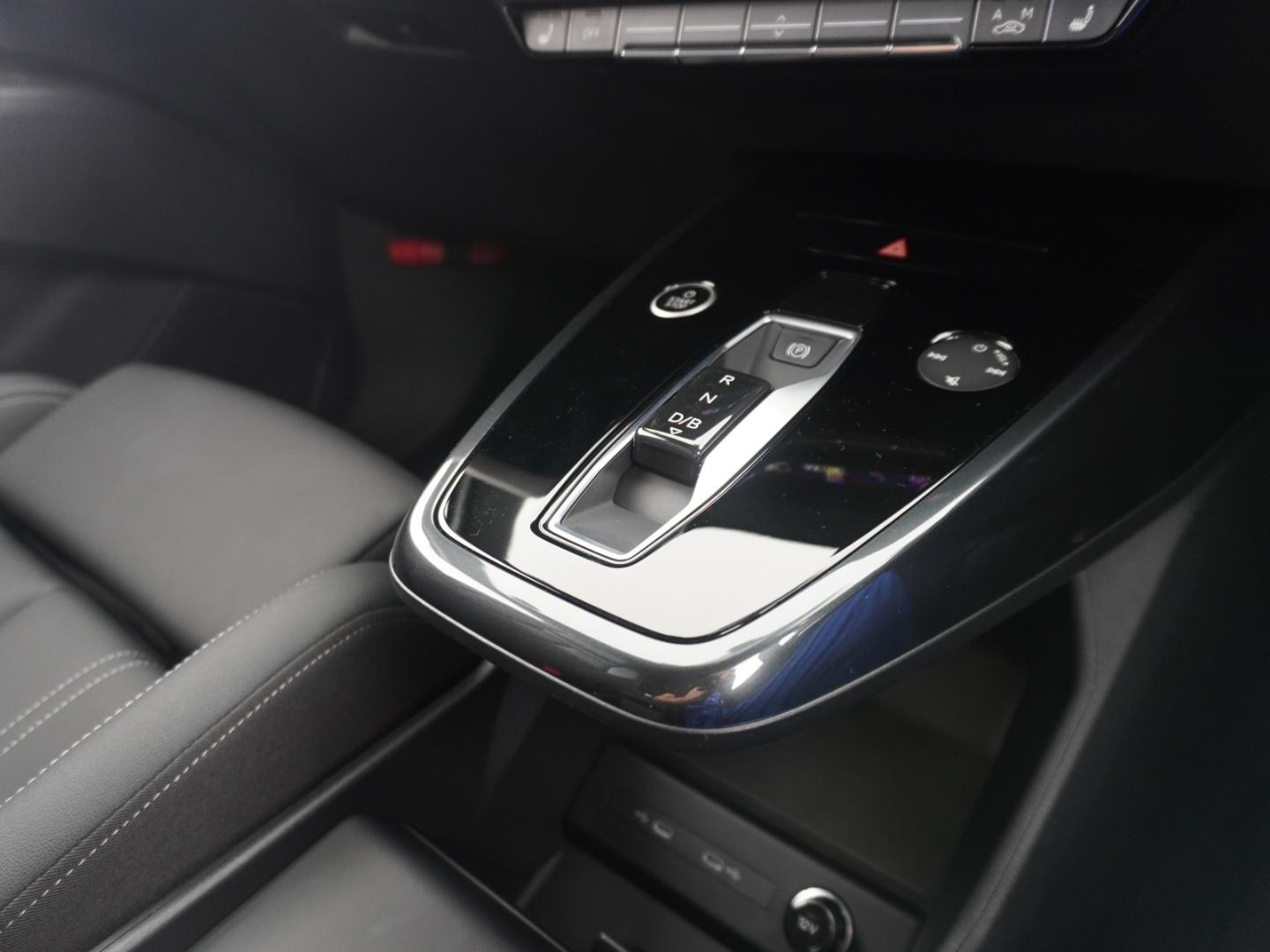 Image about Audi Q4 e-tron 40 e-tron 150,00 kW