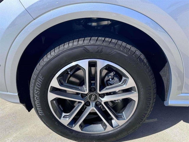2025 Audi Q5 Premium - Photo 7