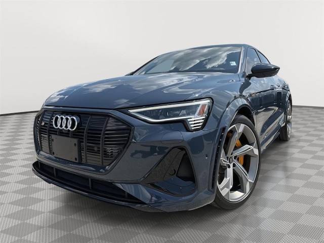 Photo of 2023 Audi e-tron S Sportback