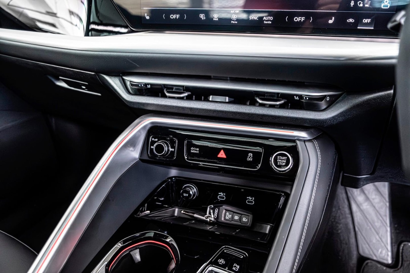 Image about Audi Q5 SUV TFSI 150 kW