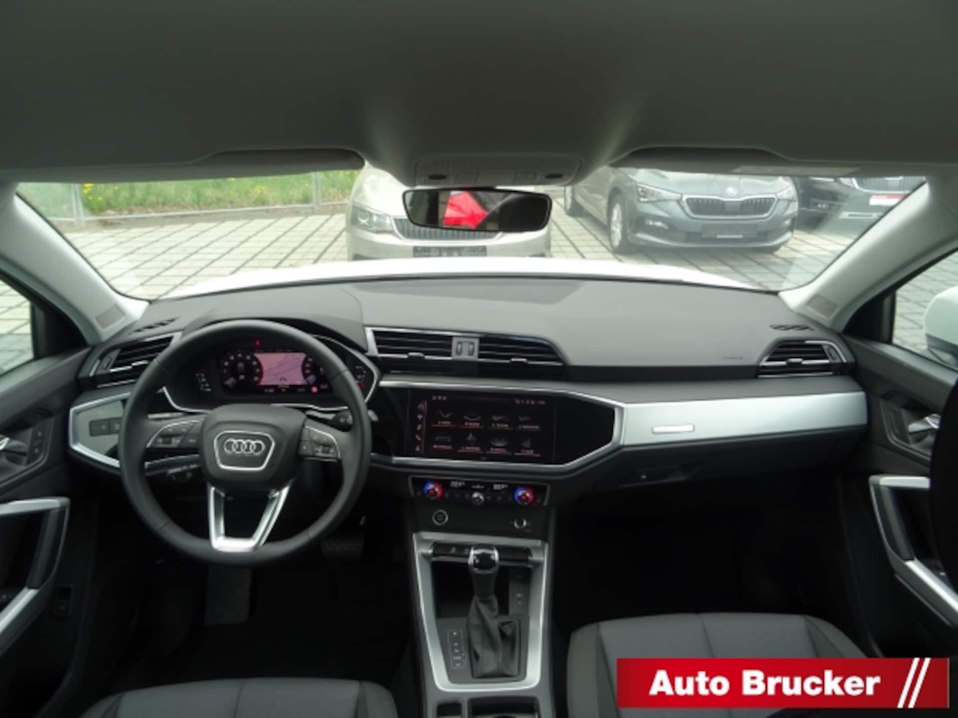 Audi Q3 TFSI e S line