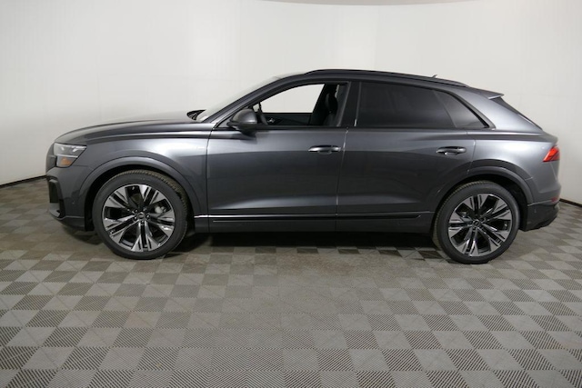 2026 Audi Q8
