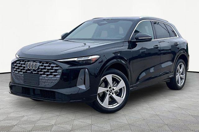 2025 Audi Q5 40 Premium Plus's photo