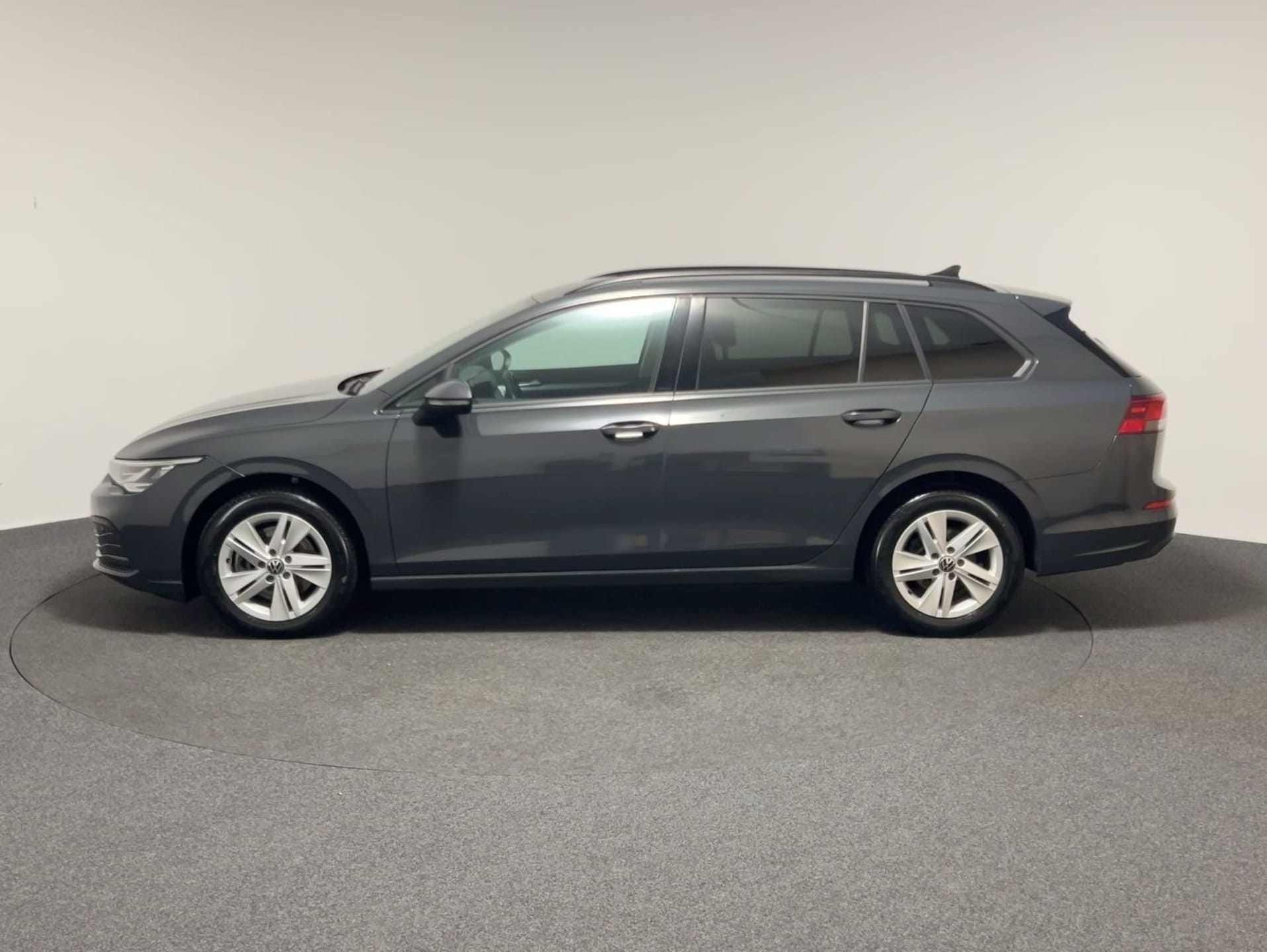 Volkswagen Golf Variant Life