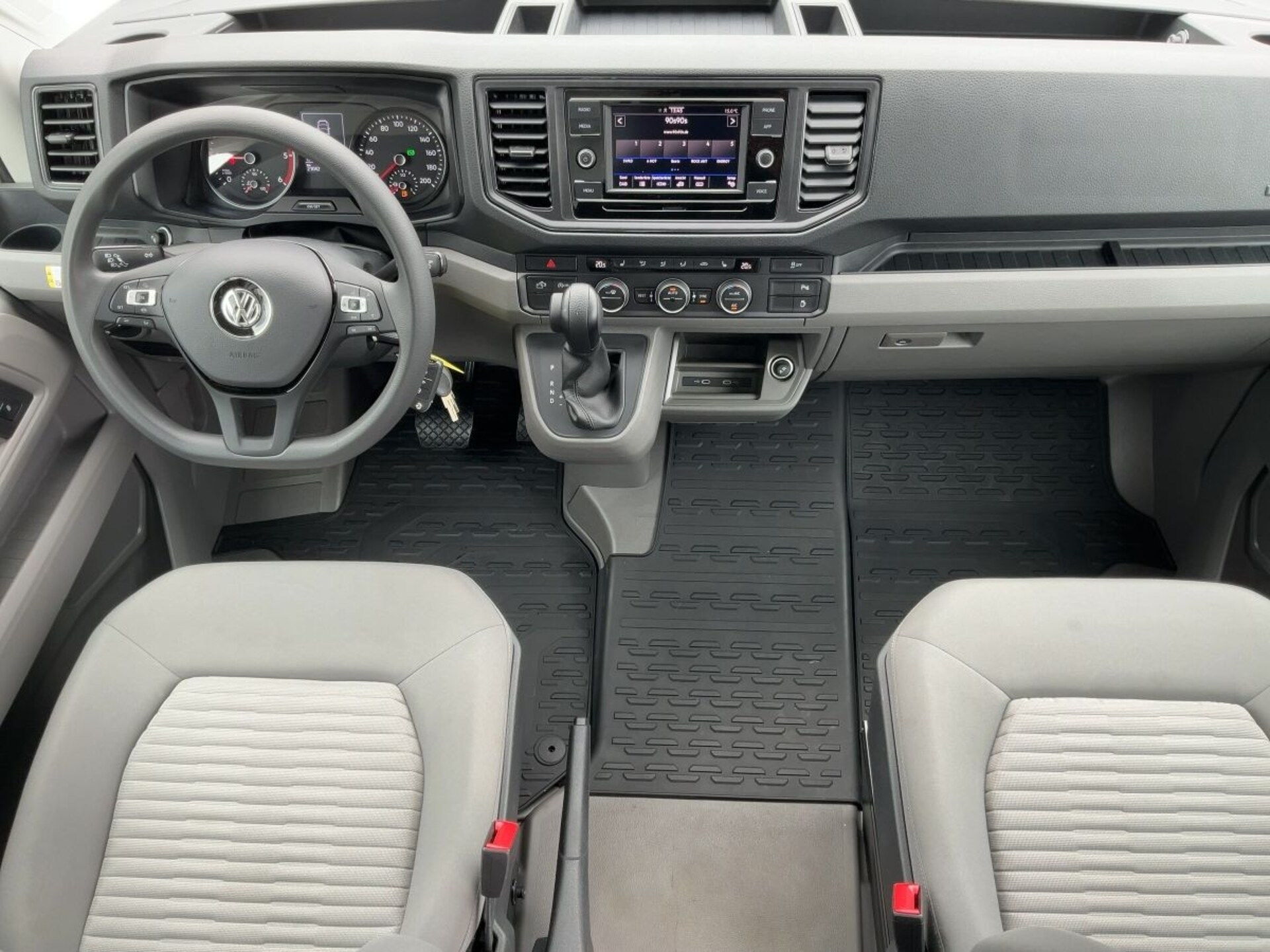 Volkswagen Grand California 600